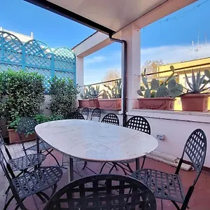 Apartment San Giovanni, Rome
