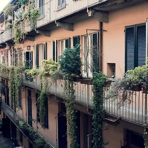Design Studio Centro Storico , Milan Italy