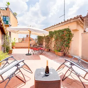 Romantic House With Terrace Rom