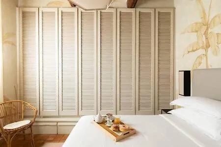 Scala Enchanting Apartment Rome